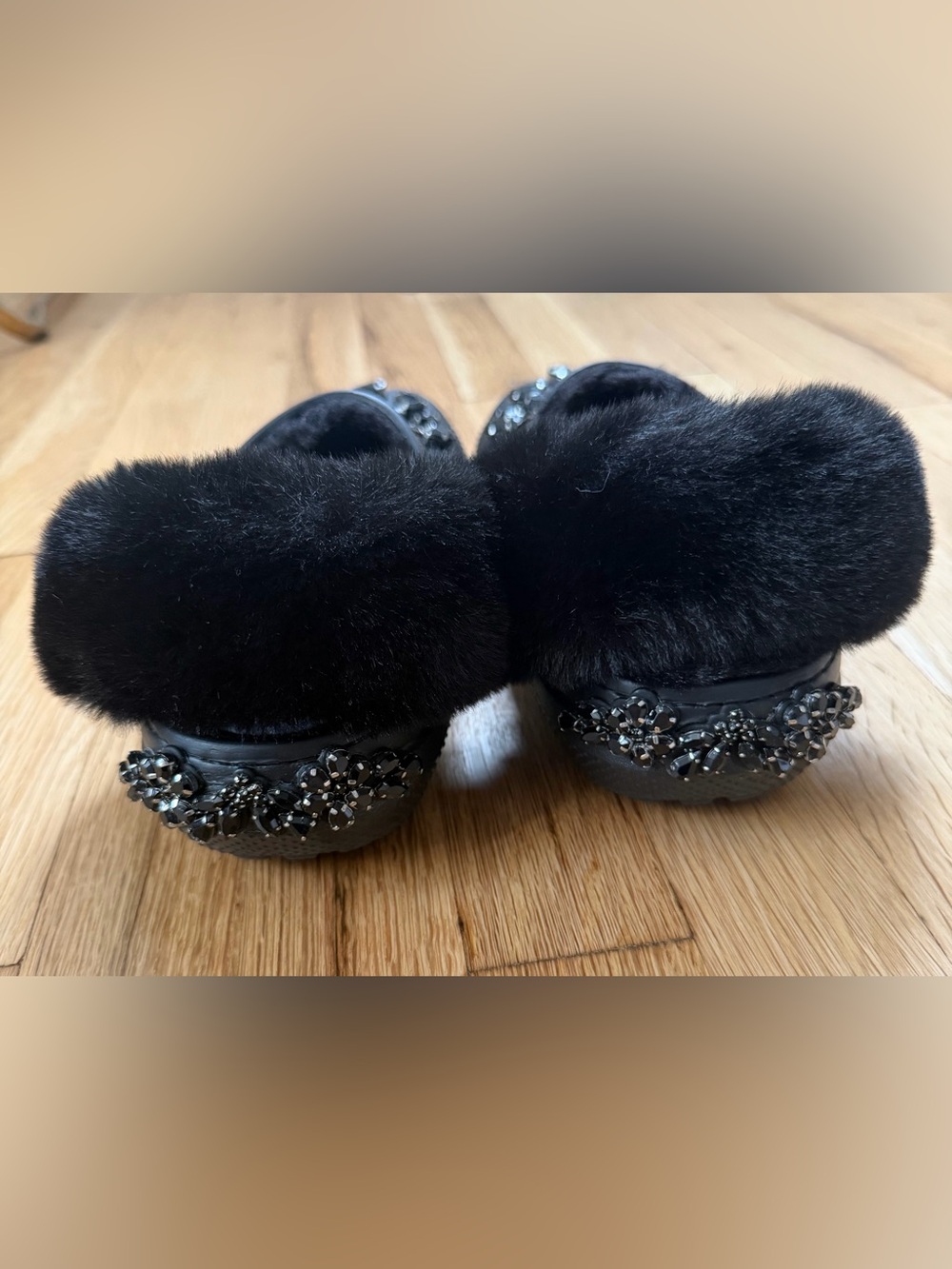 Simone Rocha Black Rhinestone & Fur Crocs - Picture 5 of 5